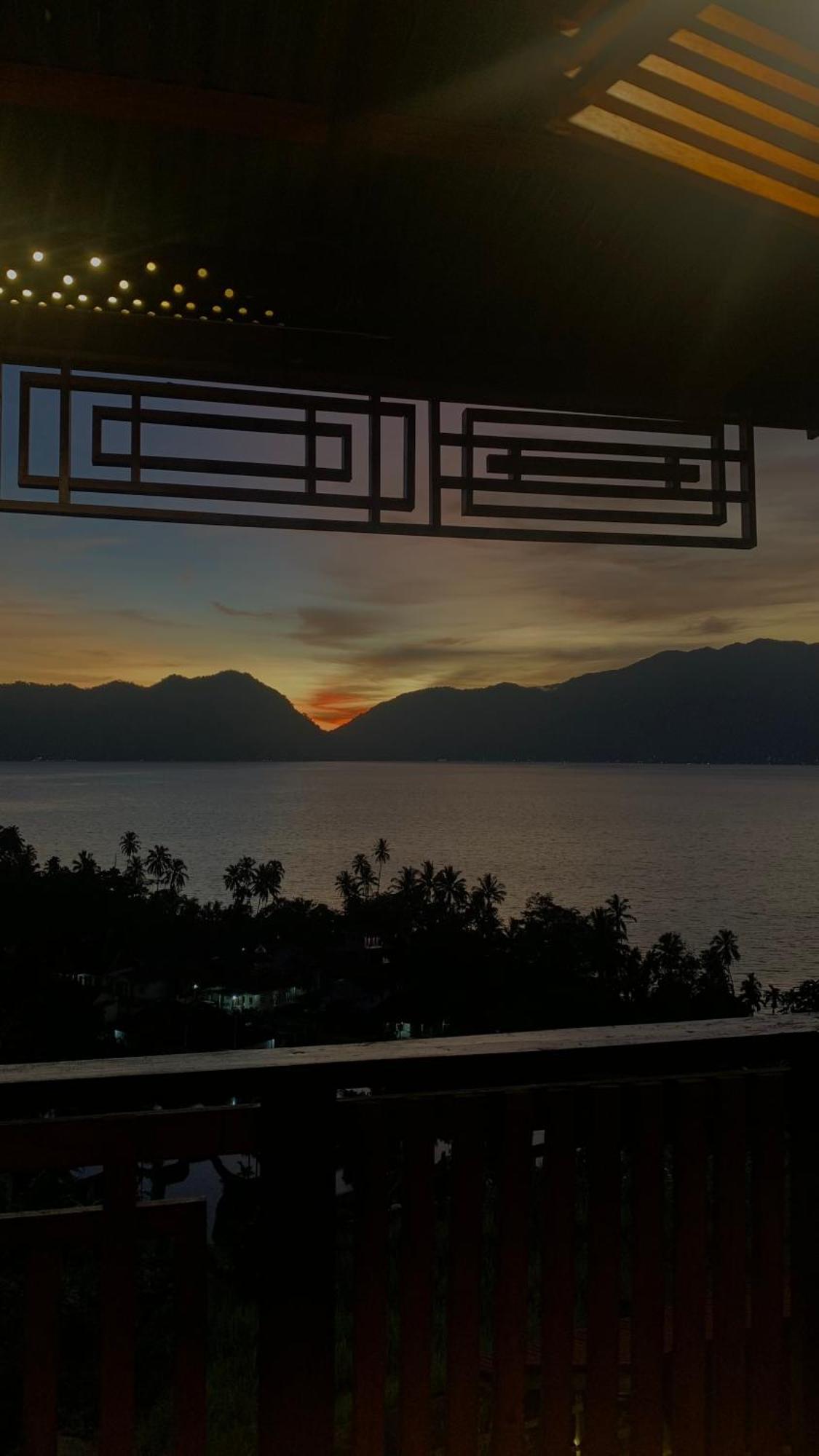 Bagoes View Cottages Maninjau 外观 照片