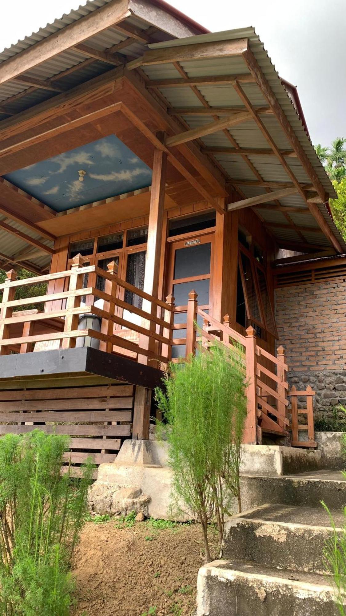 Bagoes View Cottages Maninjau 外观 照片
